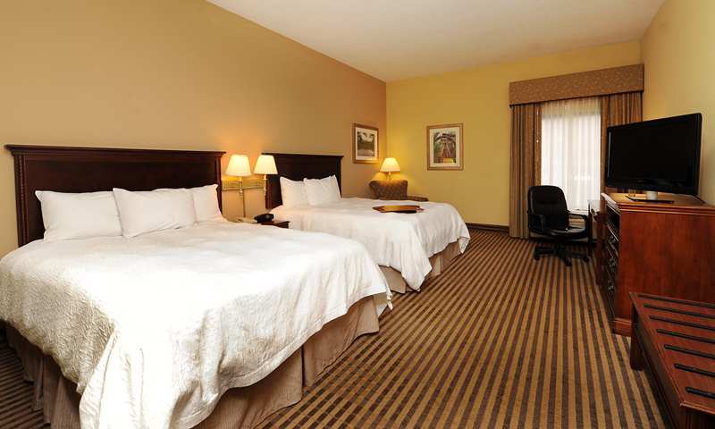 Hampton Inn Morganton Exterior foto